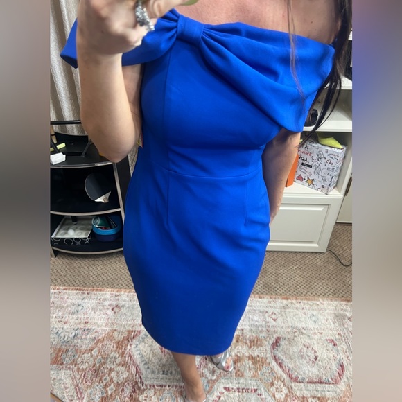 VINCE CAMUTO | Bow Collar Off the Shoulder Sheath Midi Cocktail Dress New Size 6 - Picture 9 of 11